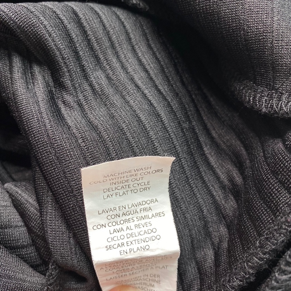 Fabletics Black Ribbed Long Sleeve Sweatshirt Top… - image 8